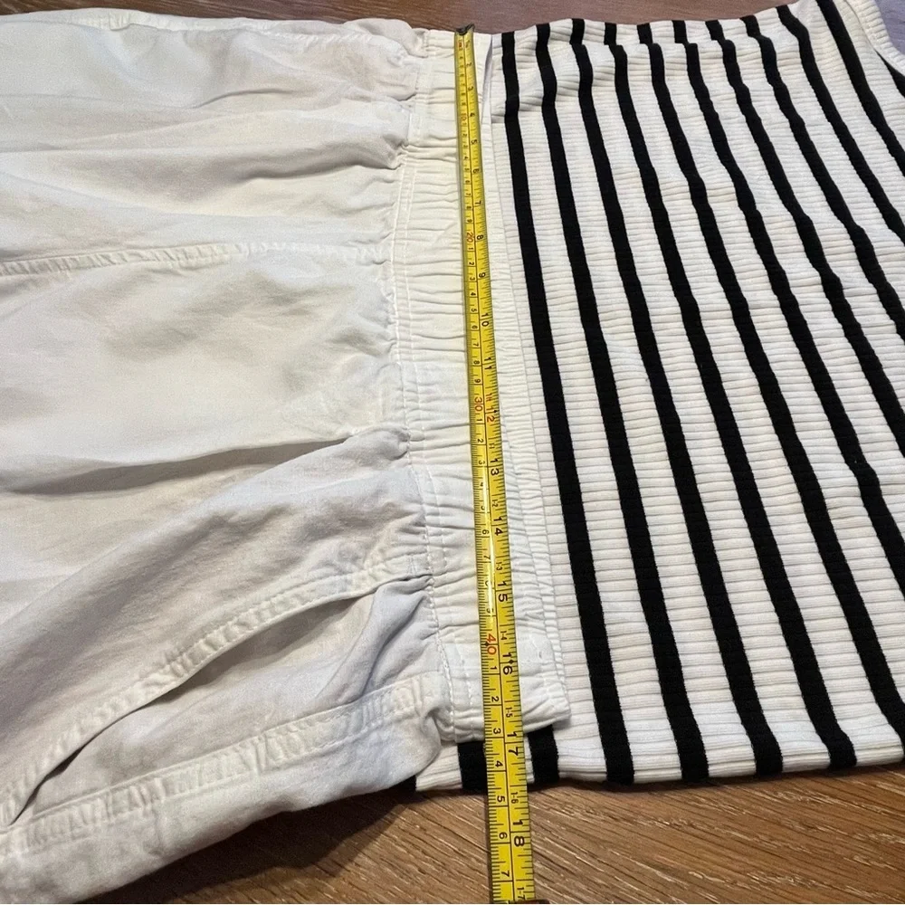 GAP white linen Relaxed Fit Pants - Picture 9 of 14